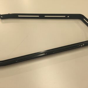 Skubbøjle flad alu Sort/sølv kanter